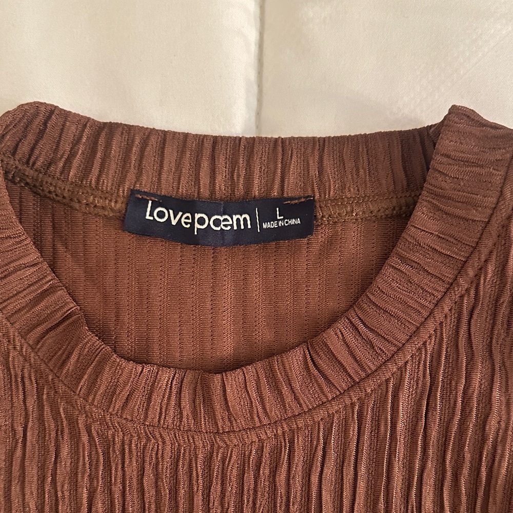 Ruched Brown Ribbed Wide-Leg Pants - Women - Picture 3 of 6